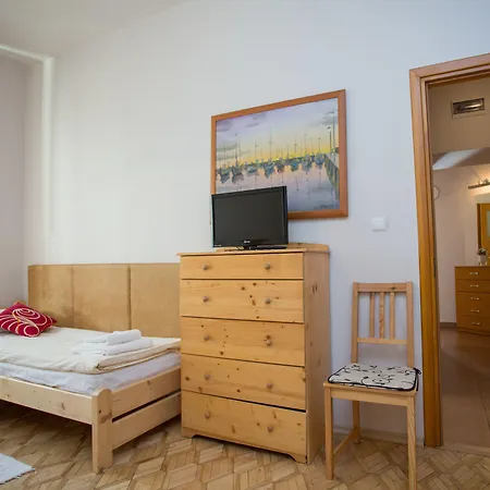 Kazimierz Secret 4*