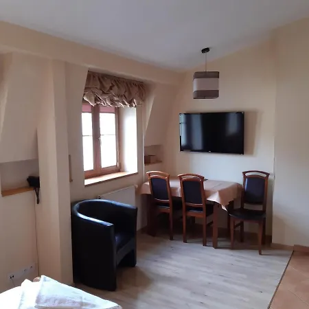 Kazimierz Secret 4*